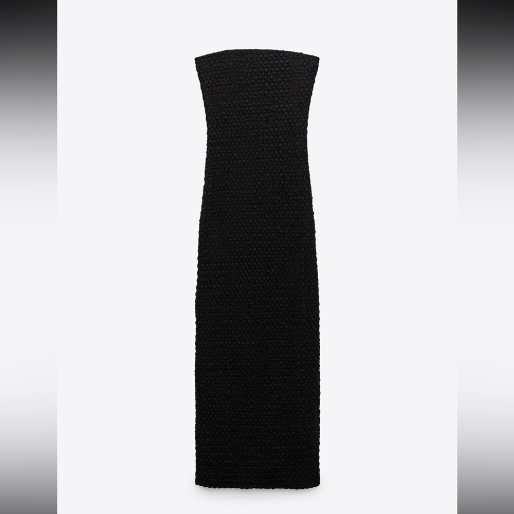 Elegant textured Black Strapless Dress